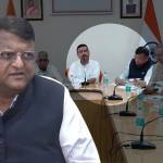 নবান্নে শীর্ষ আমলাদের সঙ্গে বৈঠকে মুখ্যমন্ত্রীর পাশে মনোজ—এবার কি মুখ্যসচিবের ভূমিকায়?